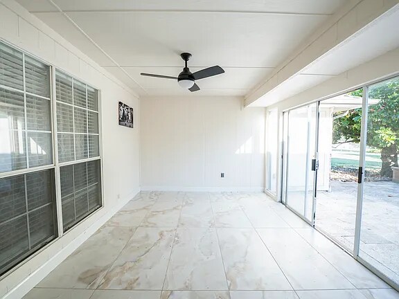 Foto del edificio - 9083 Prestonview Dr