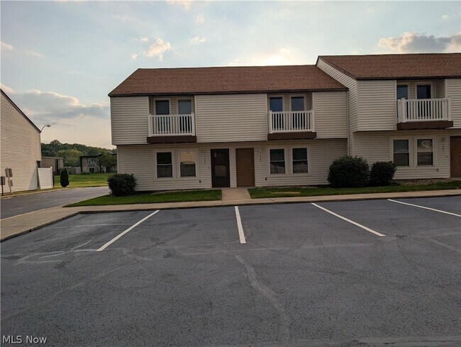 Foto del edificio - 1565 Whitehall Blvd