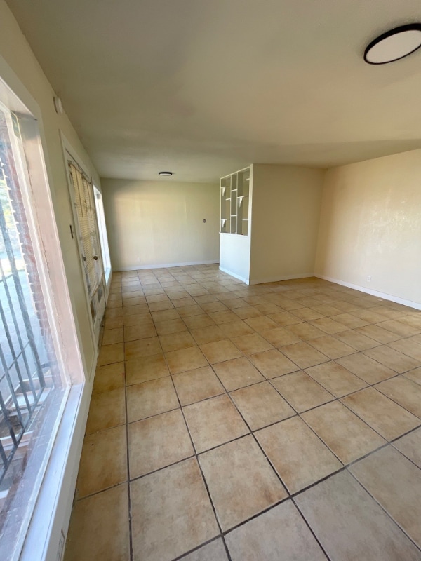 Building Photo - 3405 Olympic Ave