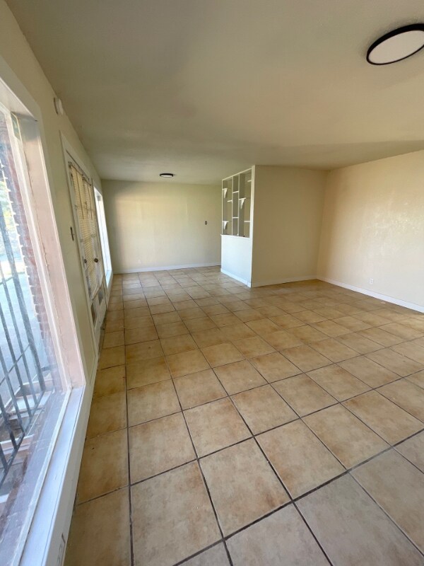 Foto del edificio - 3405 Olympic Ave