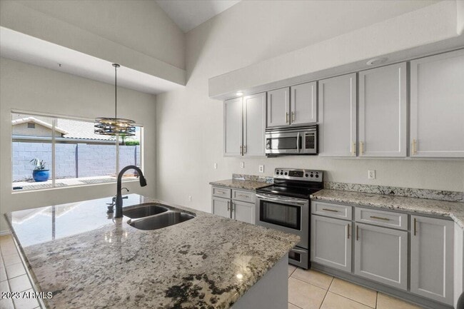 Foto del edificio - 9308 E Wood Dr