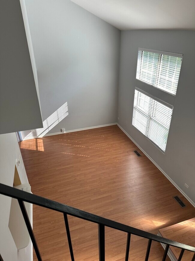 286 Butternut Ln, Streamwood, IL 60107 Townhome Rentals in Streamwood