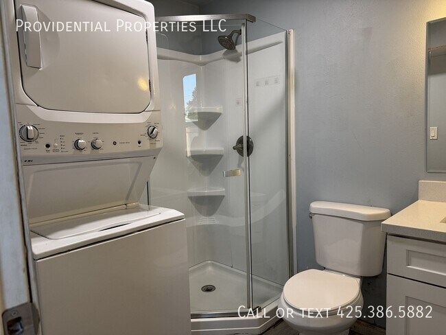 Foto del edificio - 708 D St SE