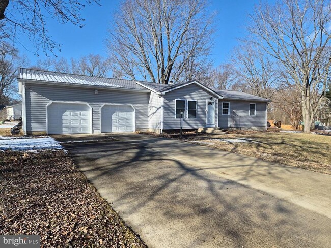 Building Photo - 149 Winfred Dr