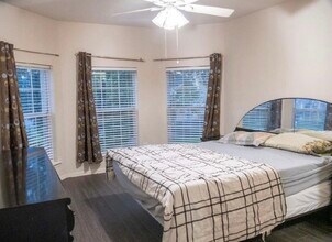 Building Photo - 14503 Hagans Ct