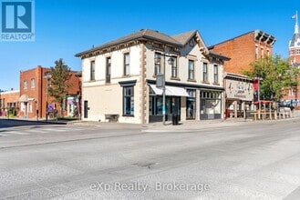 Building Photo - 100 Downie St