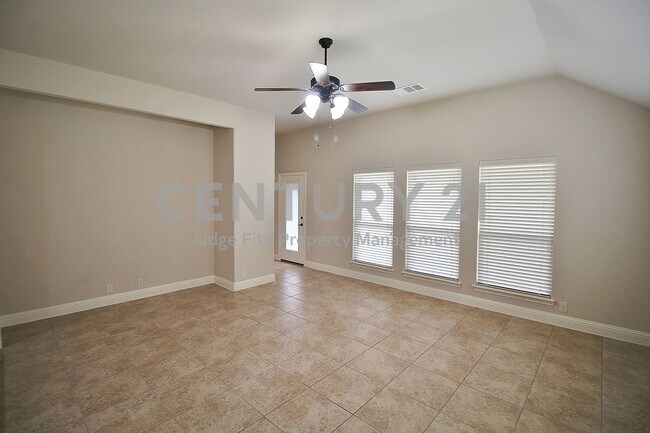 Foto del edificio - Meticulously Maintained 3/2/2 in Midlothia...