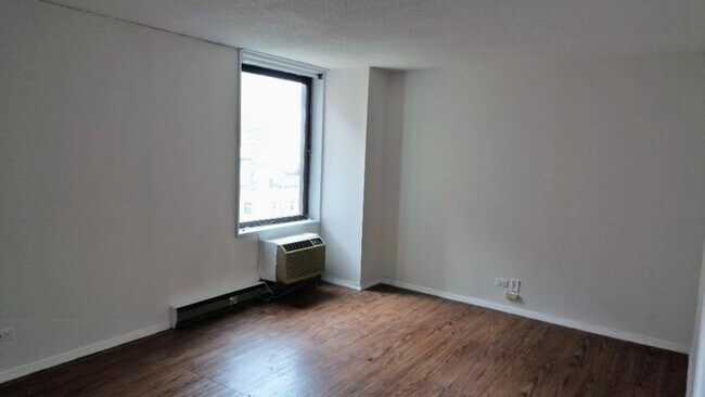 Foto del edificio - 1 bedroom in New York NY 10128