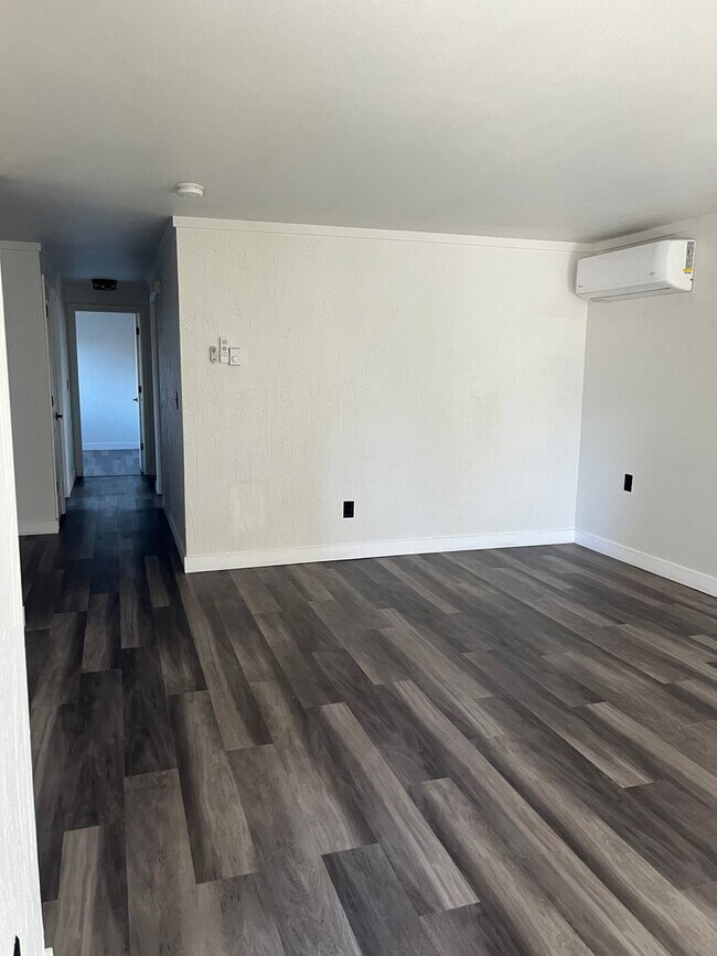 Foto del edificio - PRICE DROP! Home in heart of Redmond, walk...