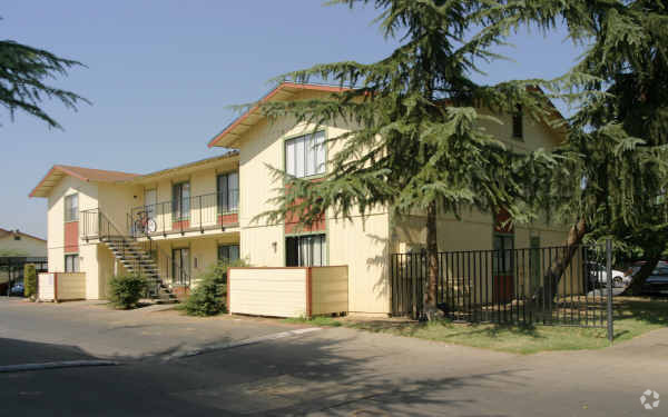 Building Photo - Ninth Street Apartments