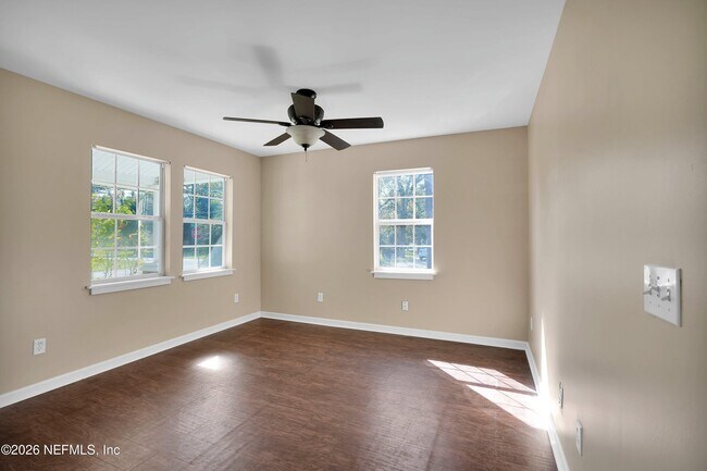 Foto del edificio - 3532 Fleet St