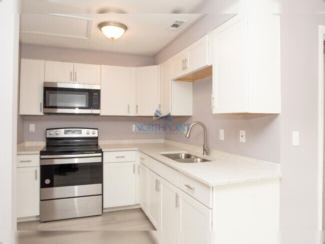 Foto del edificio - Bright & Open 2 bed 2 bath