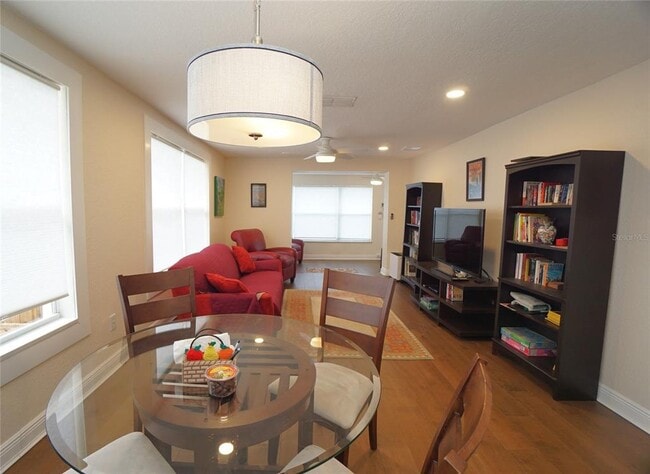 Foto del edificio - 4305 N Clearfield Ave