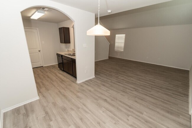 Foto del edificio - 16902 Lacey Bell Ln