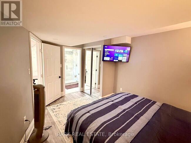 Photo du bâtiment - 20 Arctic Fox Crescent