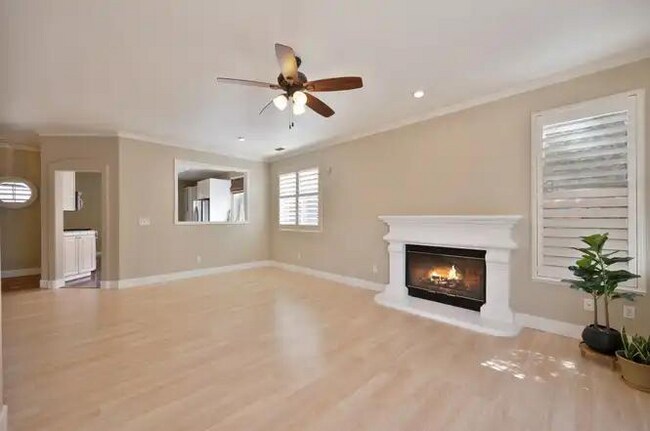 Foto del edificio - 10134 Creek Trail Cir