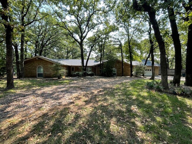 Foto del edificio - 7309 Cedar Ct