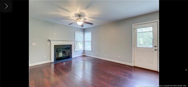 Foto del edificio - 590 Stoney Creek Dr