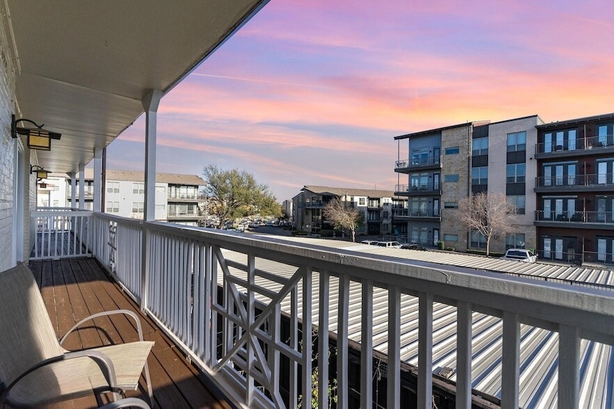 Foto principal - 5934 Sandhurst Ln