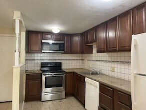 Building Photo - 770 Cummins Hwy