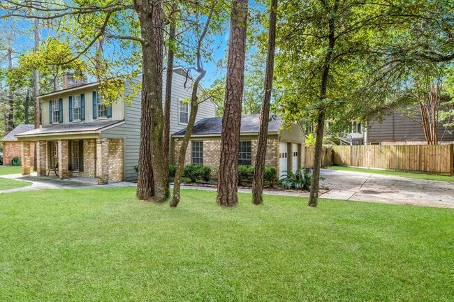 Building Photo - 2015 E Lacey Oak Cir