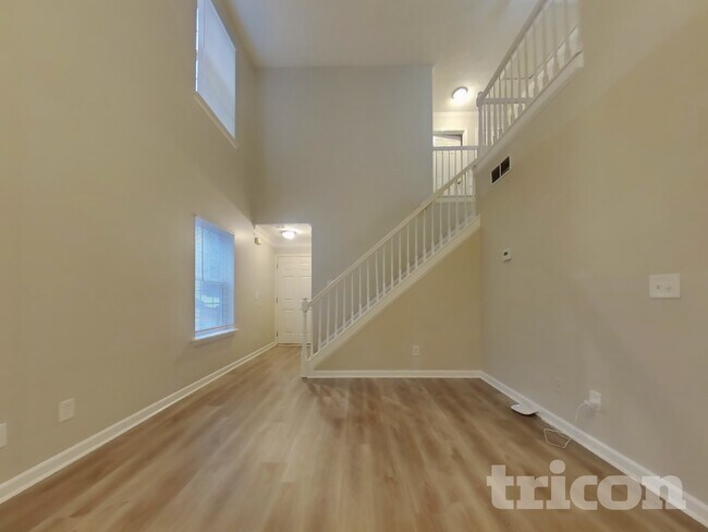 Foto del edificio - 129 Ilex Dr