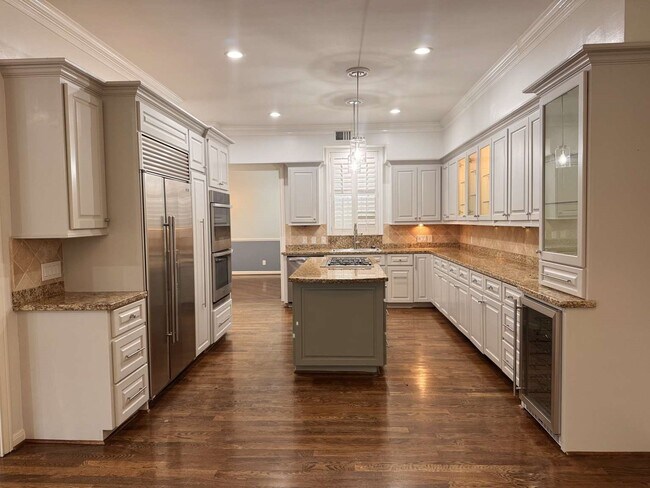 Foto del edificio - 1901 Potomac Dr