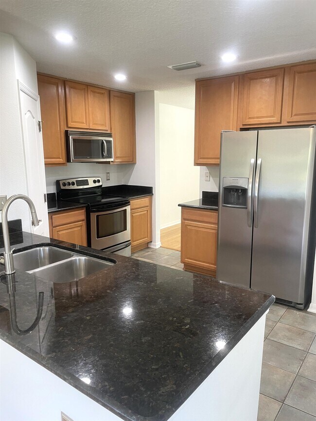 Foto del edificio - 509 Cabernet Pl