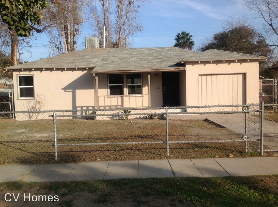 Primary Photo - 2509 S Lotus Ave