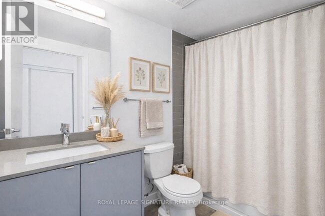 Building Photo - 3200 Dakota Cmn