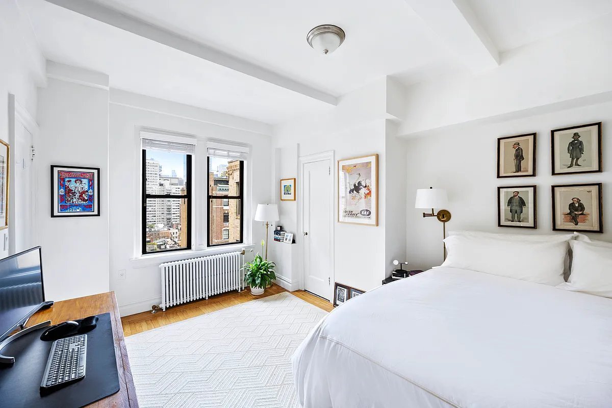 Foto principal - 157 E 72nd St