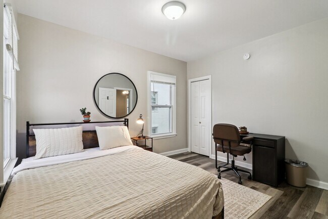 Fotografía del edificio - 136 Shelton Ave