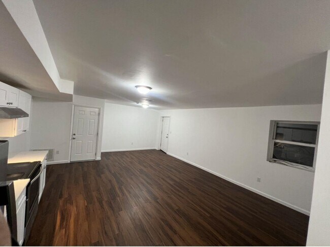 Foto del edificio - 280 Seaview Ave