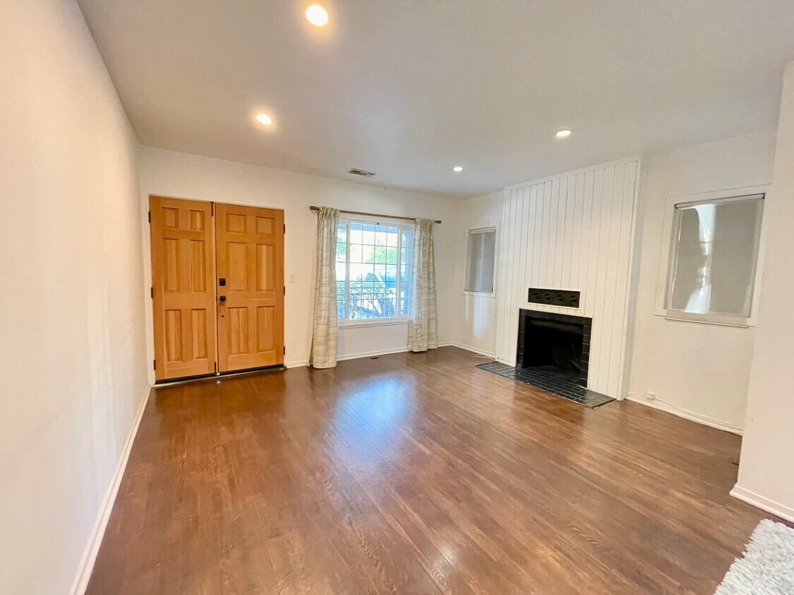 Foto principal - 1016 Palm Ave