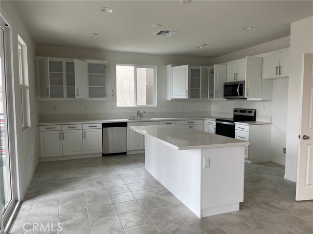 Building Photo - 2104 Lacy Crossing Dr
