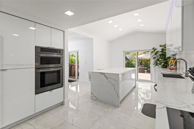 Photo - 8740 NW 153rd Terrace House