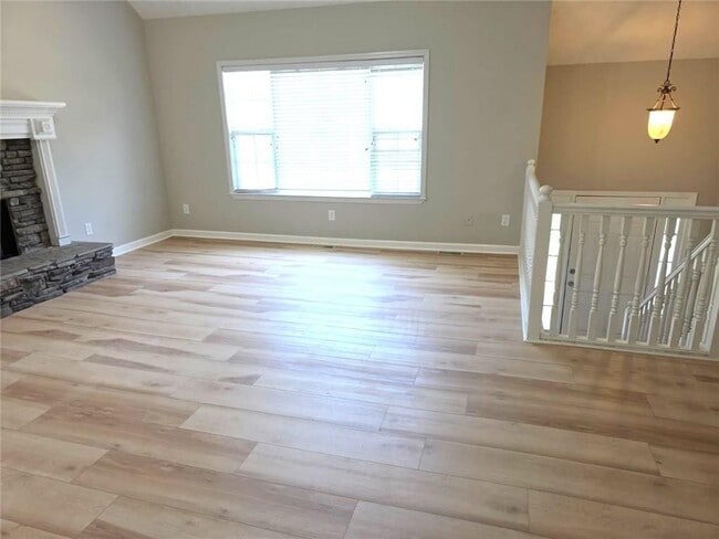 Foto del edificio - 6009 Deer Springs Ln NW