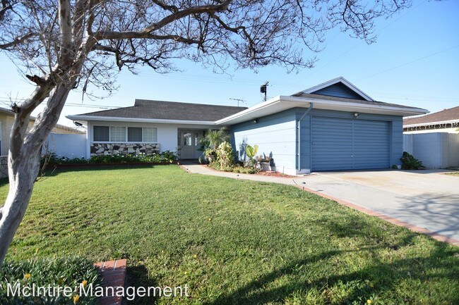 Building Photo - 1070 Brightwood St
