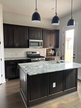 Building Photo - 4700 Sea Salt Dr