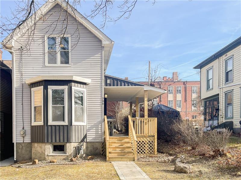 Primary Photo - 706 4th St