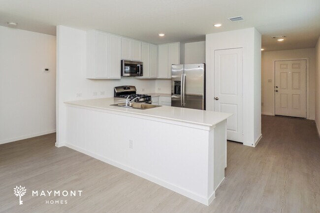 Building Photo - 546 Layne Overlook