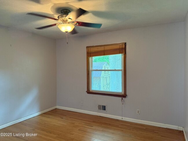 Building Photo - 8216 Glimmer Way