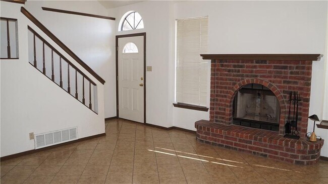 Building Photo - 11549 Kristy Weaver Dr