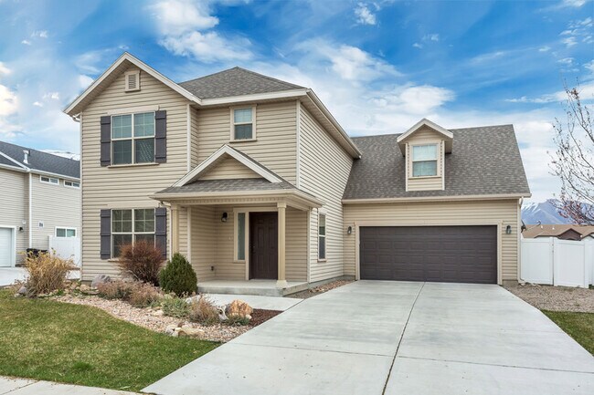 Building Photo - 655 S 800 W