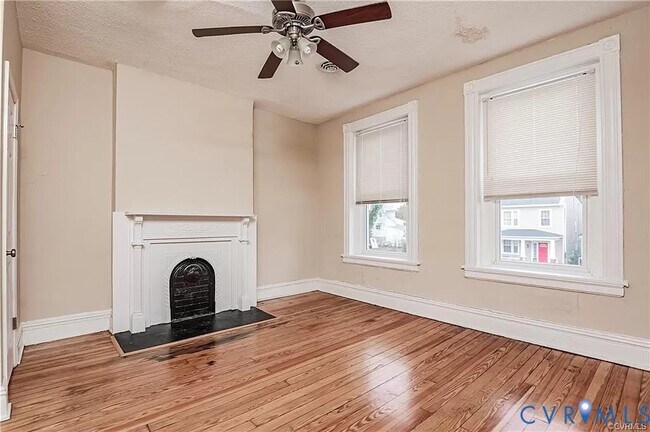 Foto del edificio - 819 Chimborazo Blvd