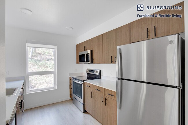 Foto del edificio - 2615 25th Ave S