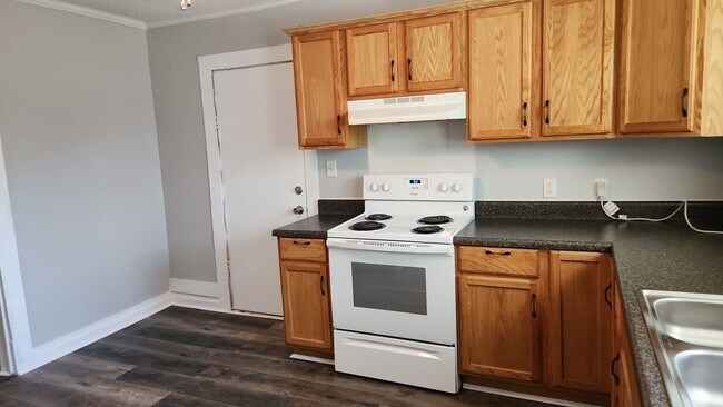 Building Photo - 1020 Boggs Street, Anderson, SC