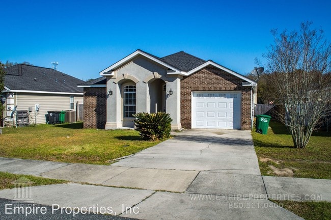 Building Photo - 5245 Montejo Dr
