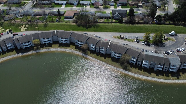 Building Photo - Eagle Lake Landing