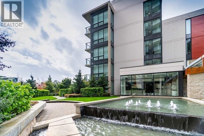 Building Photo - 5638 Birney Ave